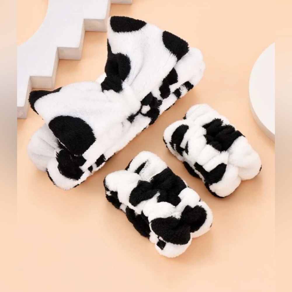 Cow print bow makeup / bath spa headband and wrist set - Picture 2 of 2
